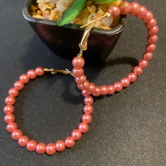 Pink Faux Pearl Hoop Earrings - Picture 3 of 3